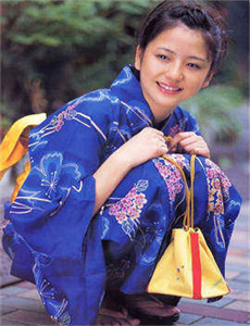 国产又大又粗又硬的A片-异灵灵异 2002国语