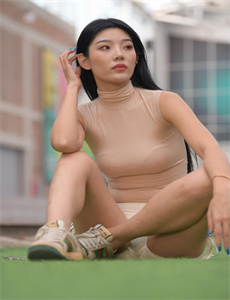 漂亮秘书的滋味2中文-叶瑛士